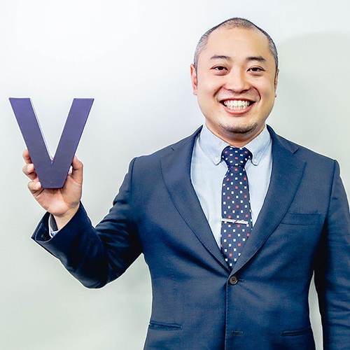 河野 剛進 氏